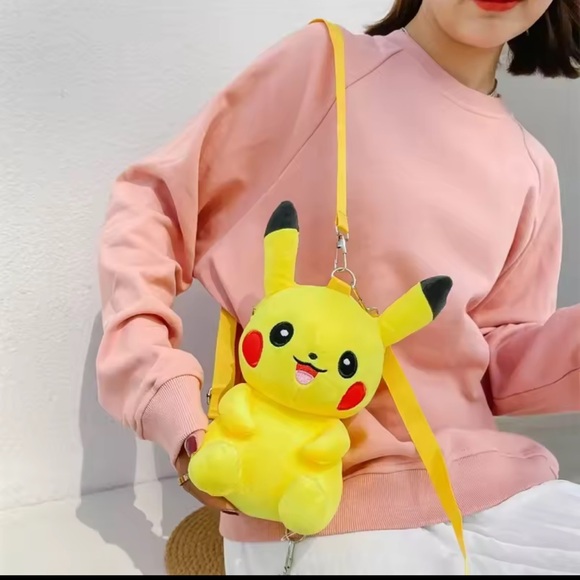 Pikachu Backpack - Picture 3 of 3